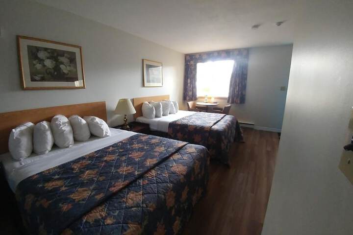 Room 6 of 23