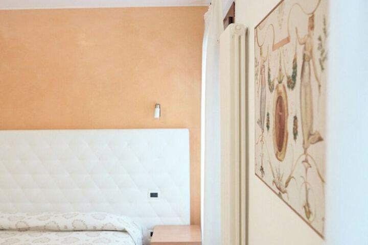 Room 35 of 59