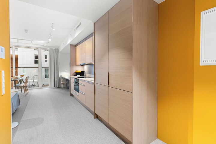 Room 51 of 86