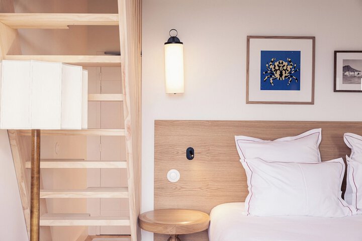 Room 29 of 146