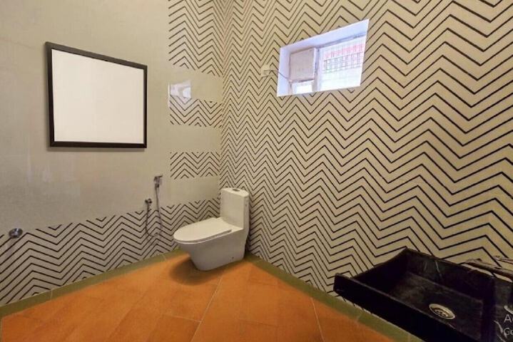 Room 22 of 42