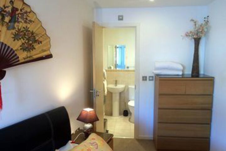 Room 27 of 67