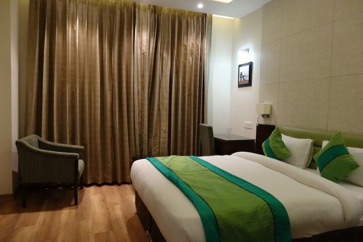 Room 7 of 45