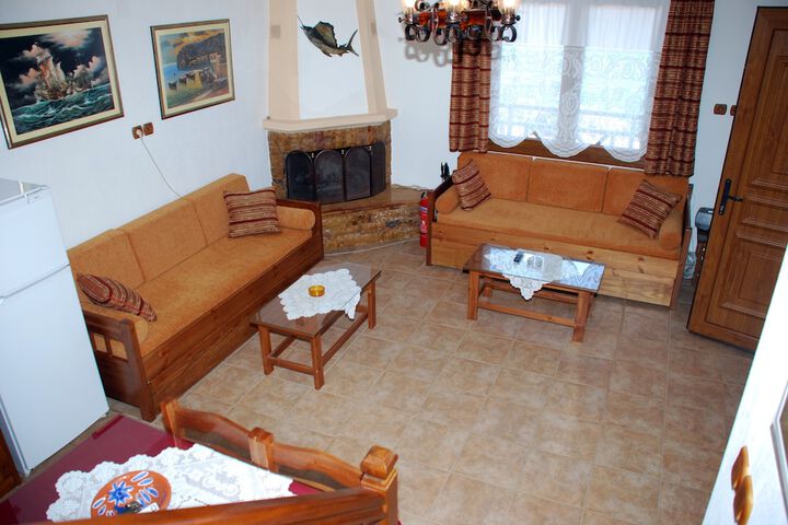 Room 14 of 36