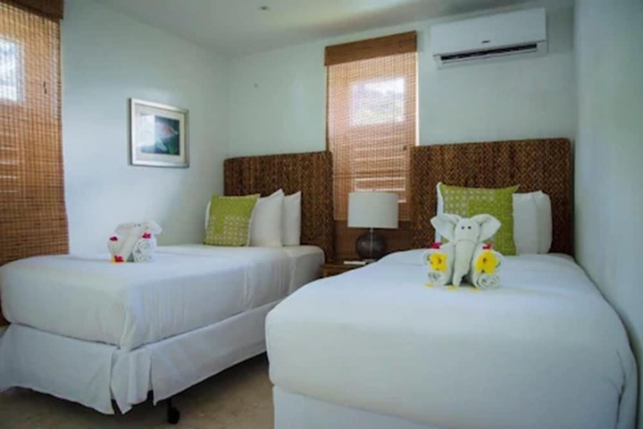 Room 21 of 110