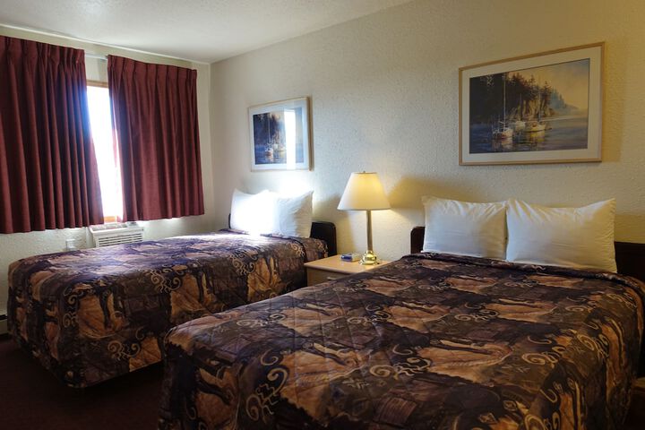 Room 3 of 30