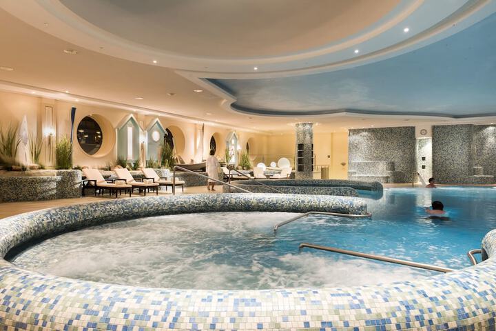Pool 72 of 132