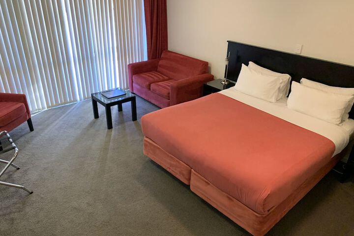 Room 8 of 52