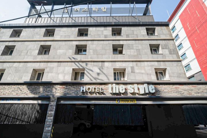 Hotel 3 of 32