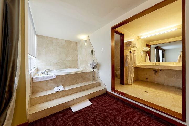 Room 14 of 64