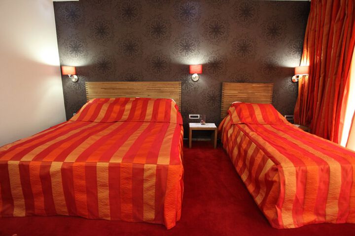 Room 7 of 67