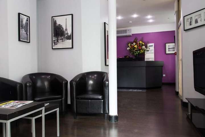 Entrance & Lobby