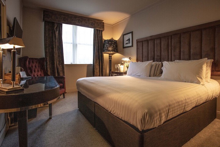 Room 8 of 24