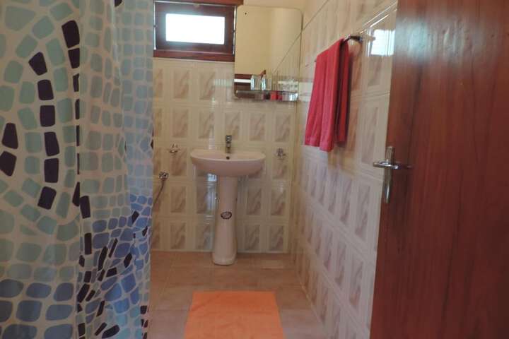 Room 40 of 65