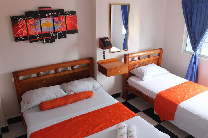 Room 25 of 35
