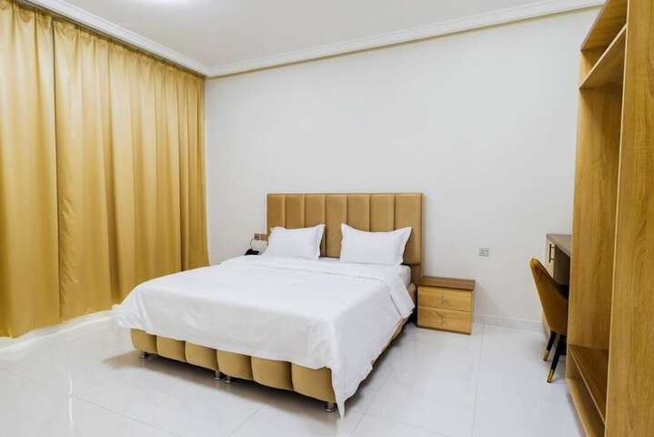 Room 7 of 17