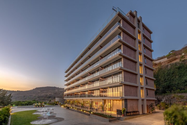 Oxford Golf Resort in Paud