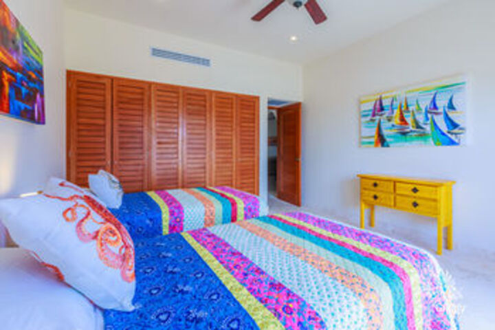 Room 18 of 30