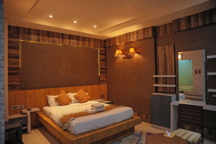 Room 17 of 58