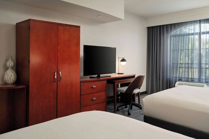 Room 12 of 56