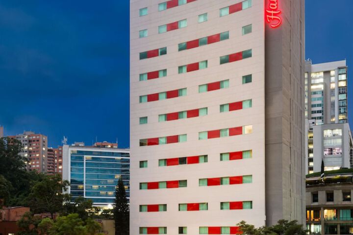 Hampton by Hilton Medellin