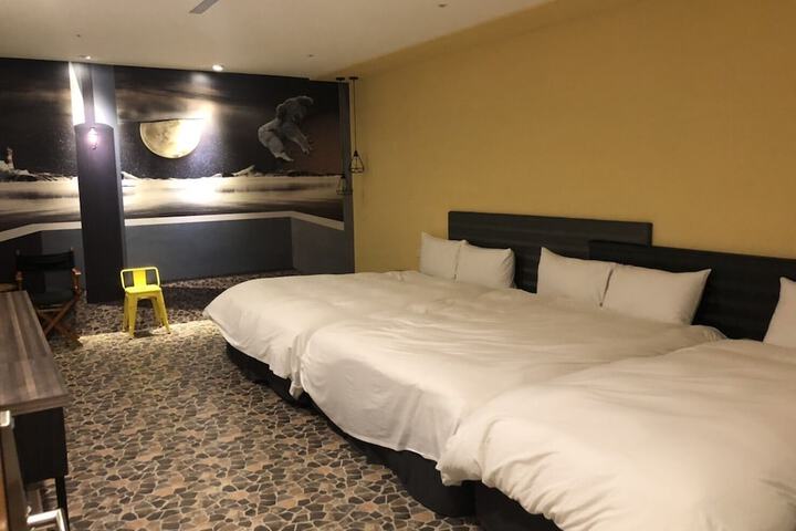 Room 25 of 50