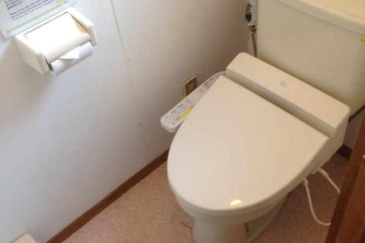 Room 14 of 37