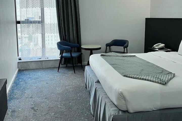 Room 11 of 59