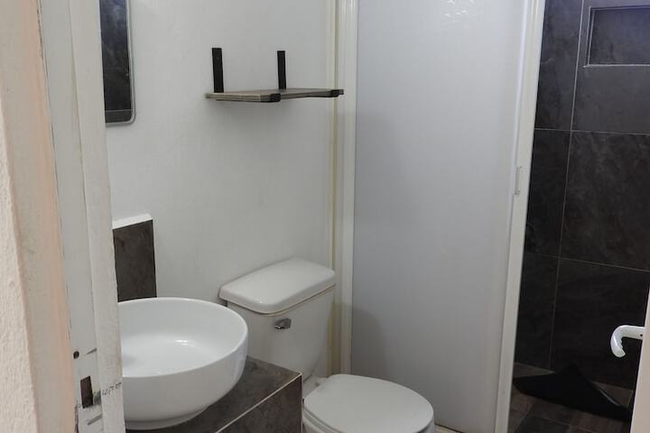 Room 11 of 29
