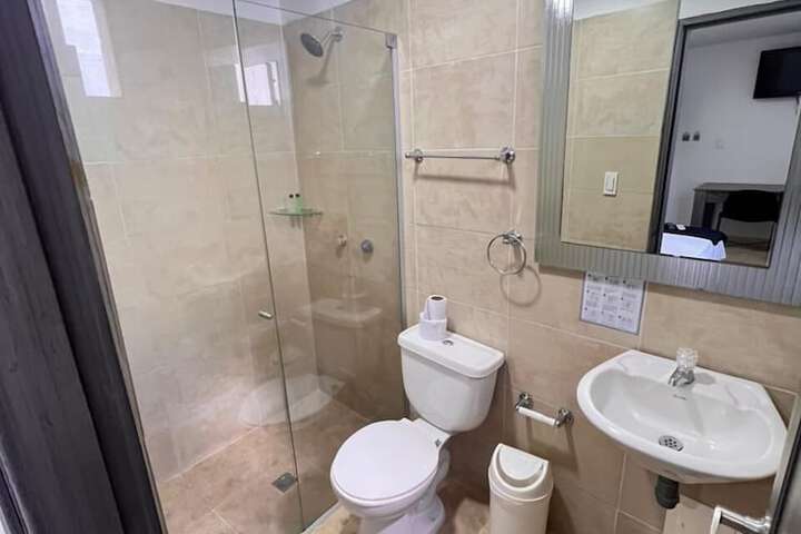 Room 12 of 22