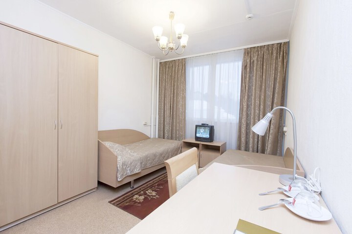 Room 14 of 63