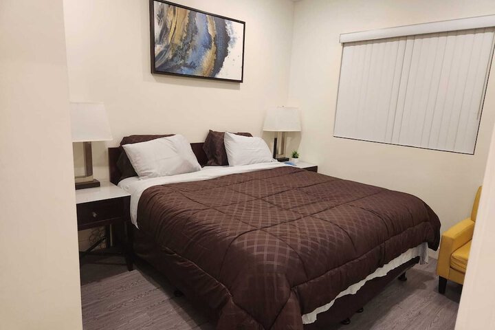Room 18 of 48