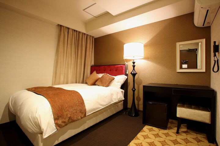 Room 20 of 53