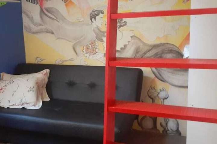 Room 48 of 114