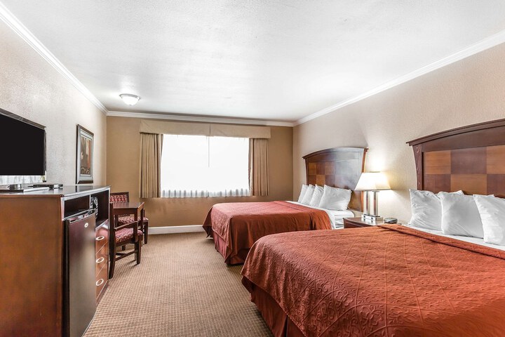 Room 13 of 45