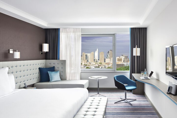 Room 43 of 126