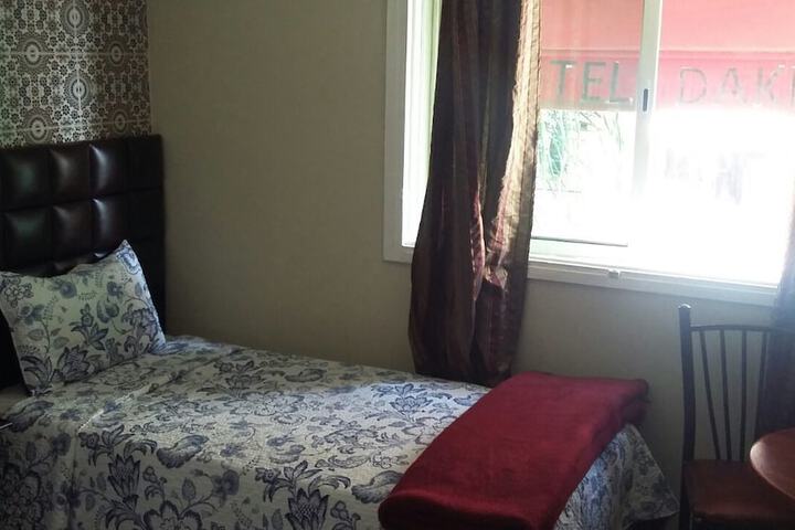 Room 5 of 20