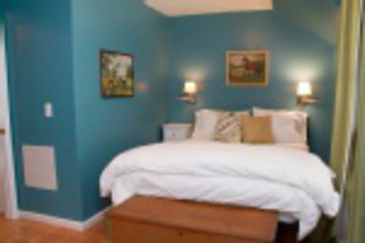 Room 53 of 396
