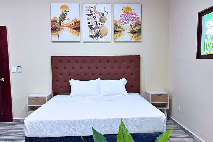 Room 35 of 108