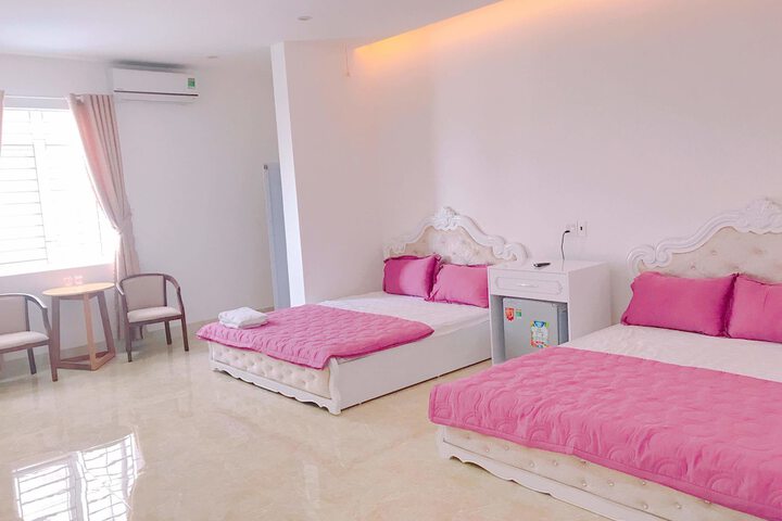 Room 11 of 20