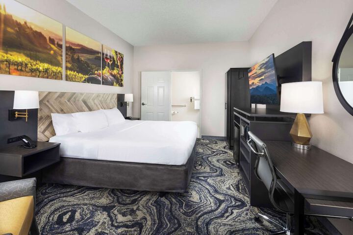 Standard King Bed Accessible (1 of 12)
