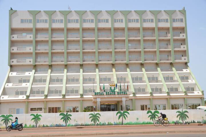 Royal Beach Hotel