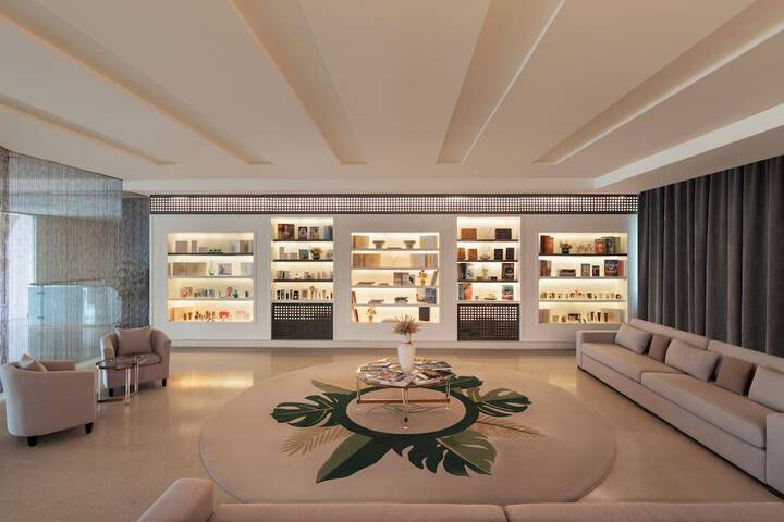 Hotel Interior 143 of 208