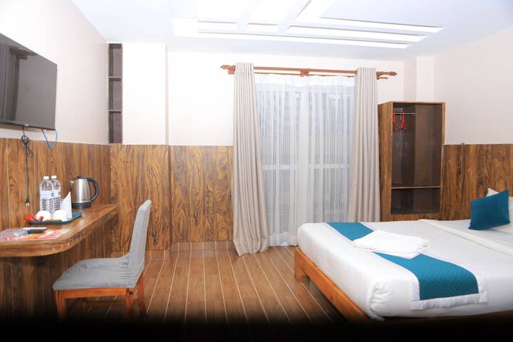 Room 17 of 48