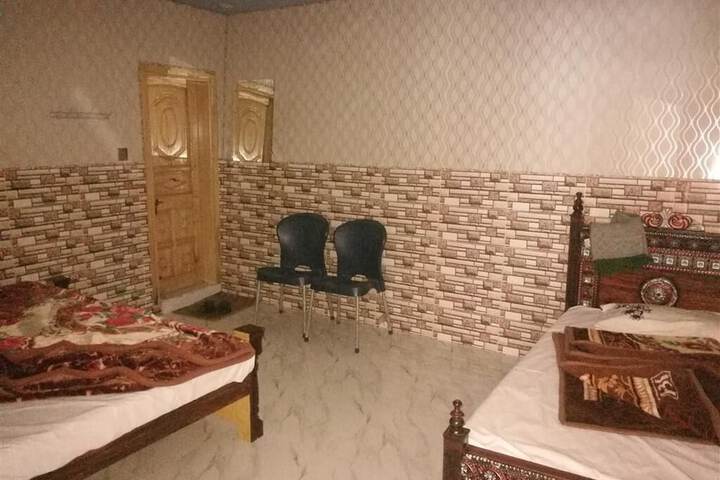 Room 3 of 6