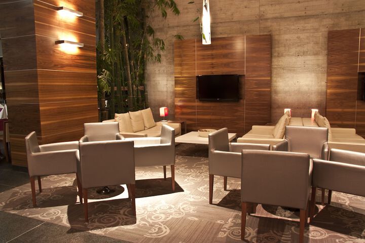 Hotel Lobby