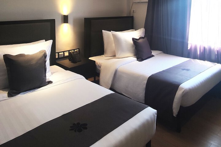 Room 8 of 51