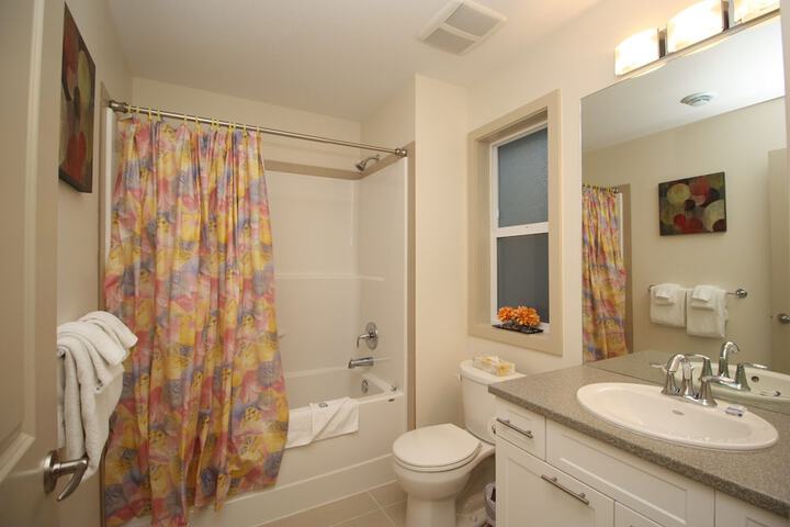 Room 471 of 543