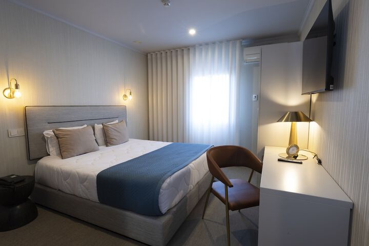 Room 15 of 70
