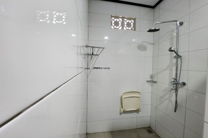 Room 61 of 111